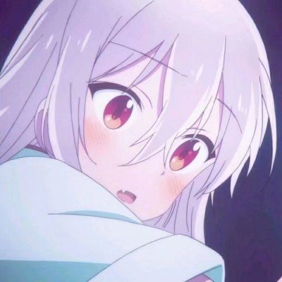 王艺迪给球迷扔毛巾飘回来了
